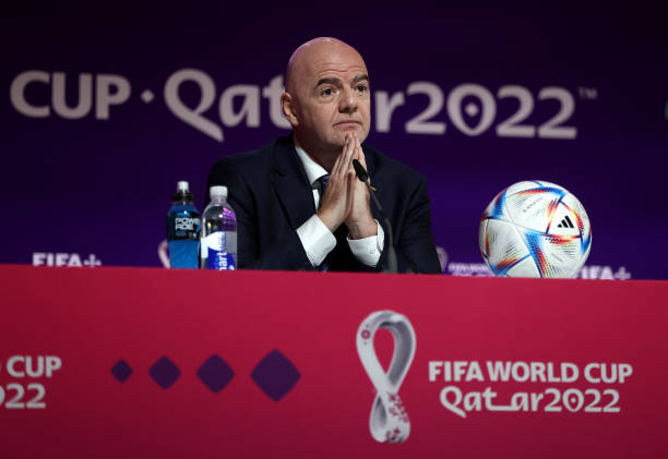 FIFA Prezidenti Qatar tanqidiga nisbatan G‘arbning ikkiyuzlamachilik qilayotganini qoraladi