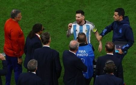 Lionel Messi va Niderlandiya murabbiylar shtabi o‘rtasida mojaro yuzaga keldi