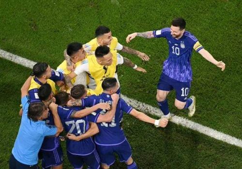 ЖЧ-2022. Аргентина Польшани мағлуб этди ва плей-офф йўлланмасини қўлга киритди