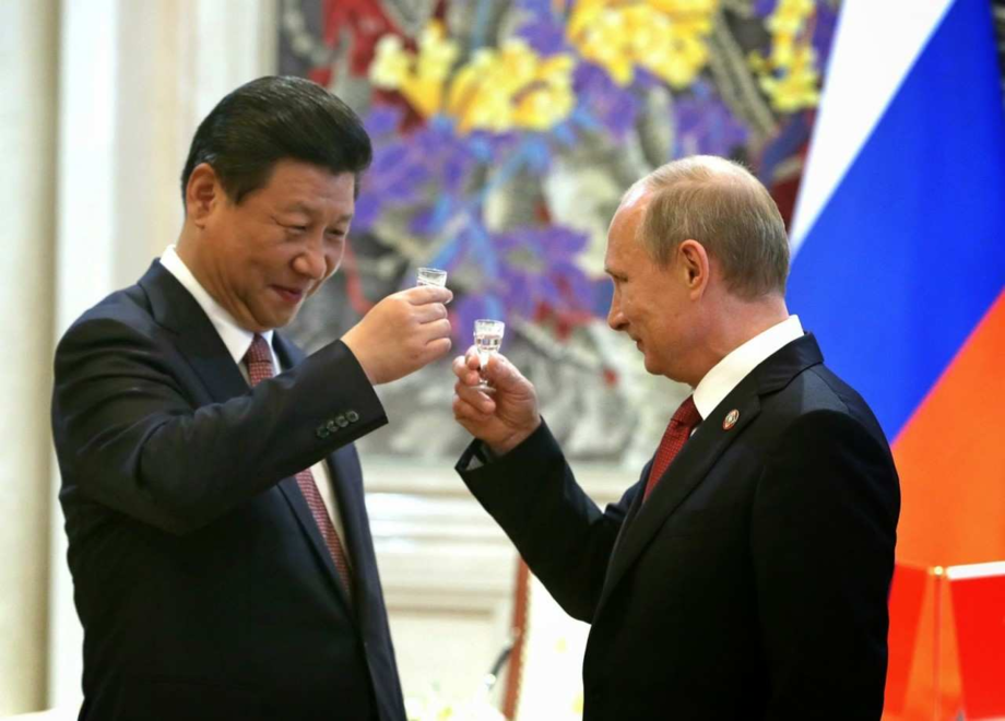 Си Цзиньпин Россия билан глобал ҳамкорликка тайёрлигини билдирди