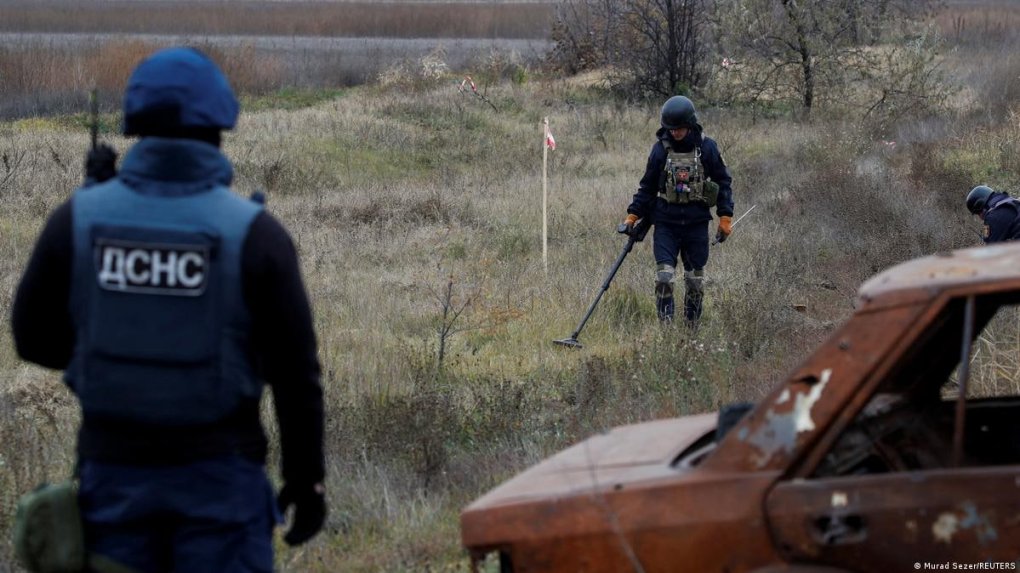 Ukrainada 500 mingga yaqin xavfli buyumlar minalardan tozalandi