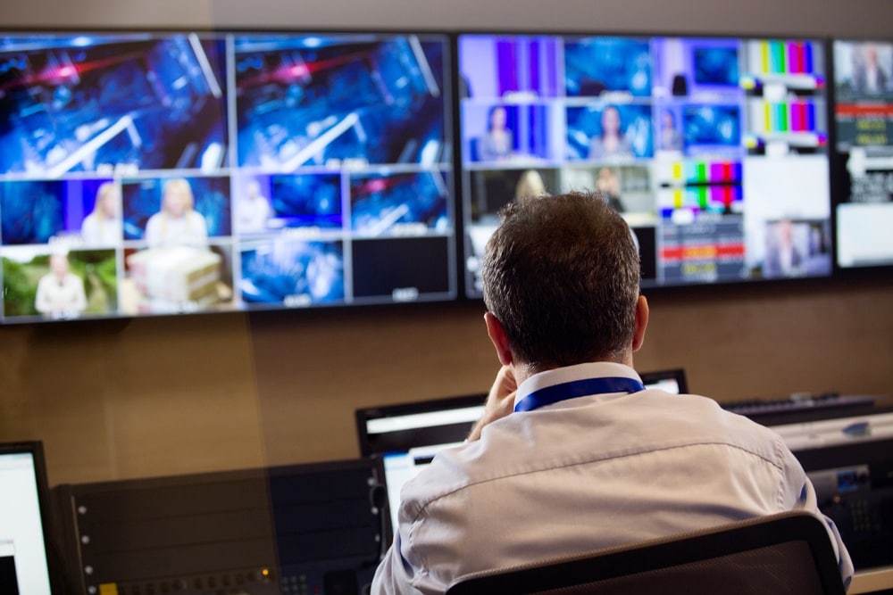 Rossiyaliklar televideniyedagi propagandadan charchadi