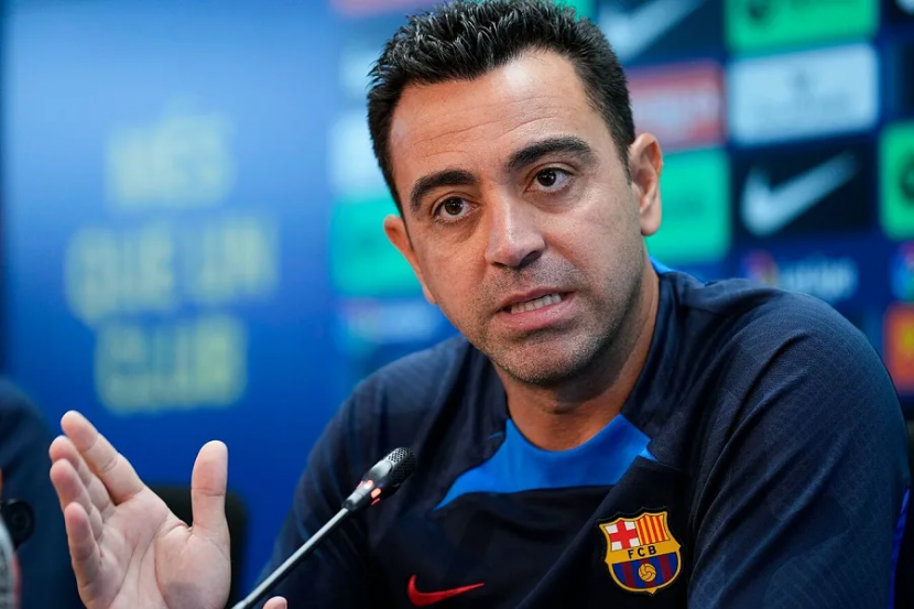 Xavi Manchesterga nima maqsadda kelganini aytdi