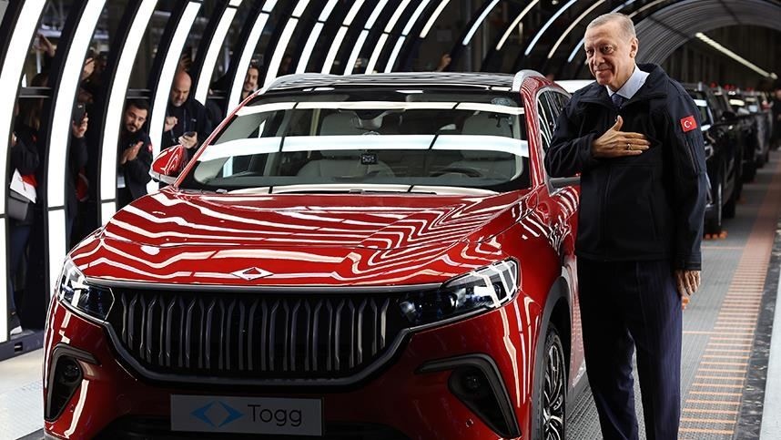 Shavkat Mirziyoyevga Turkiya prezidenti va’da qilgan yangi elektromobil jo‘natildi