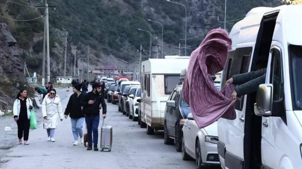 O‘zbekistonning qalbaki pasporti bilan Qirg‘izistonga o‘tgan rossiyalik ushlandi