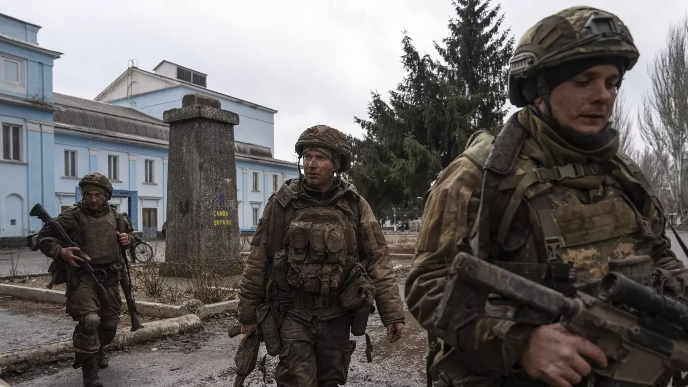 “Сенда жуда оз вақт қолди”. Собиқ маслаҳатчи Зеленскийни огоҳлантирди