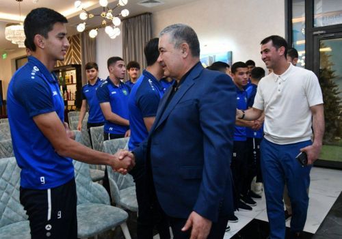 O‘FA rahbariyati Argentinadan qaytgan U20 terma jamoamiz bilan uchrashdi