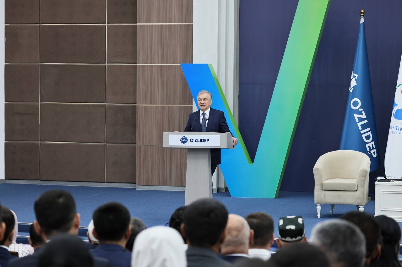 Shavkat Mirziyoyev: “Namanganda Islom moliyaviy xizmatlariga keng yo‘l ochib beriladi”