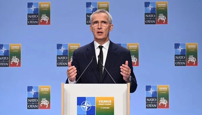 Stoltenberg: Kiyevga qurol yetkazib berish - eng dolzarb vazifa