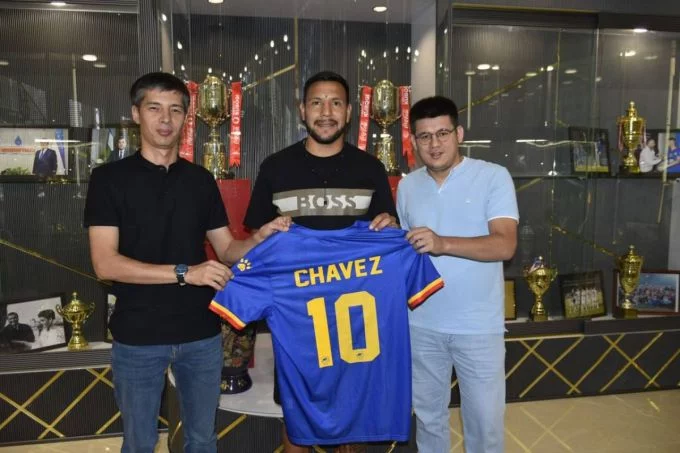 "Nasaf" 8 nafar futbolchini ligada ro‘yxatdan o‘tkazdi. Ular orasida legionerlar bor