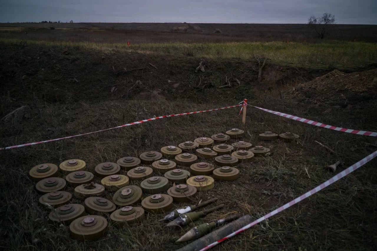 Украина дунёдаги энг кўп миналаштирилган давлат сифатида тан олинди