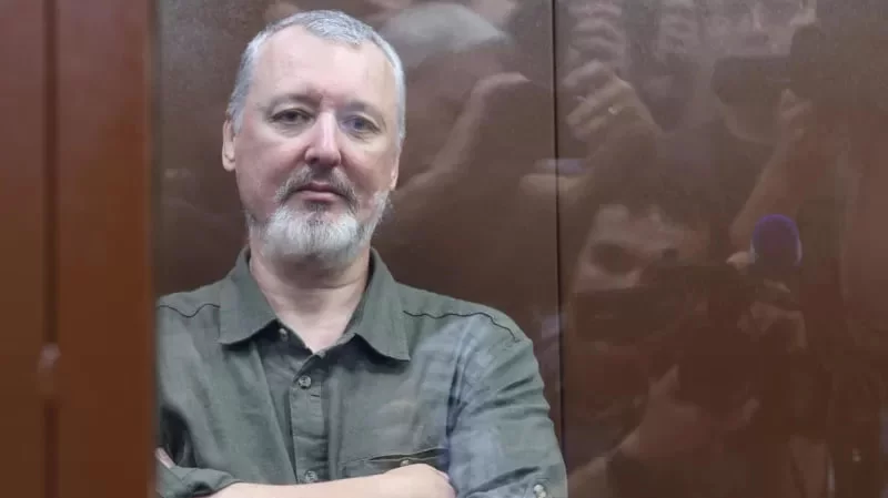 9 yil avval «urush tepkisini bosgan» Strelkov nega qamaldi?