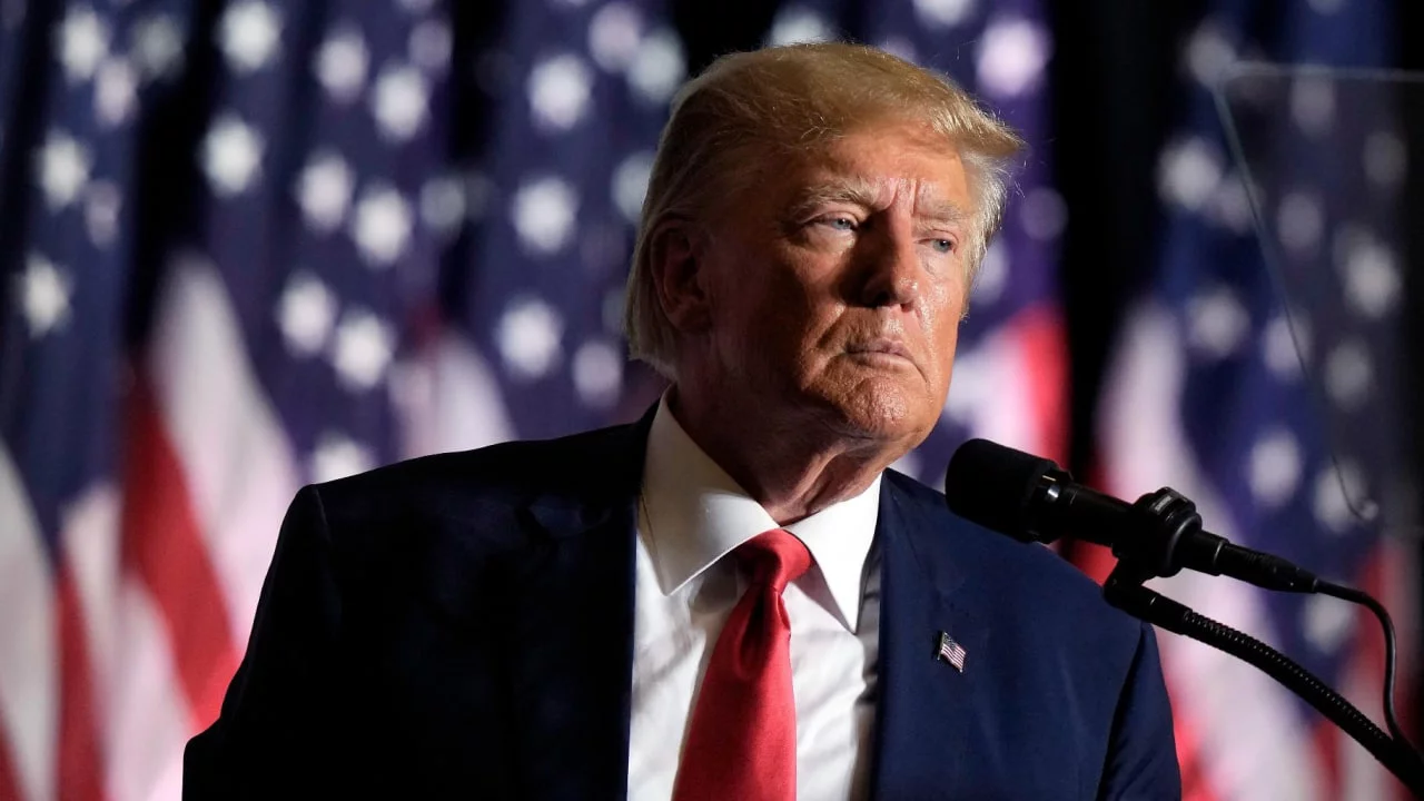 «Капитолийга ҳужум» иши доирасида Трампга учта айблов қўйилади