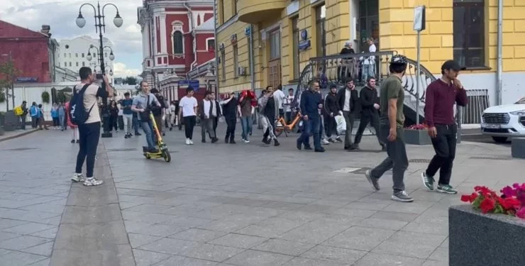 Москвада мусулмонлар митинги (фото, видео)