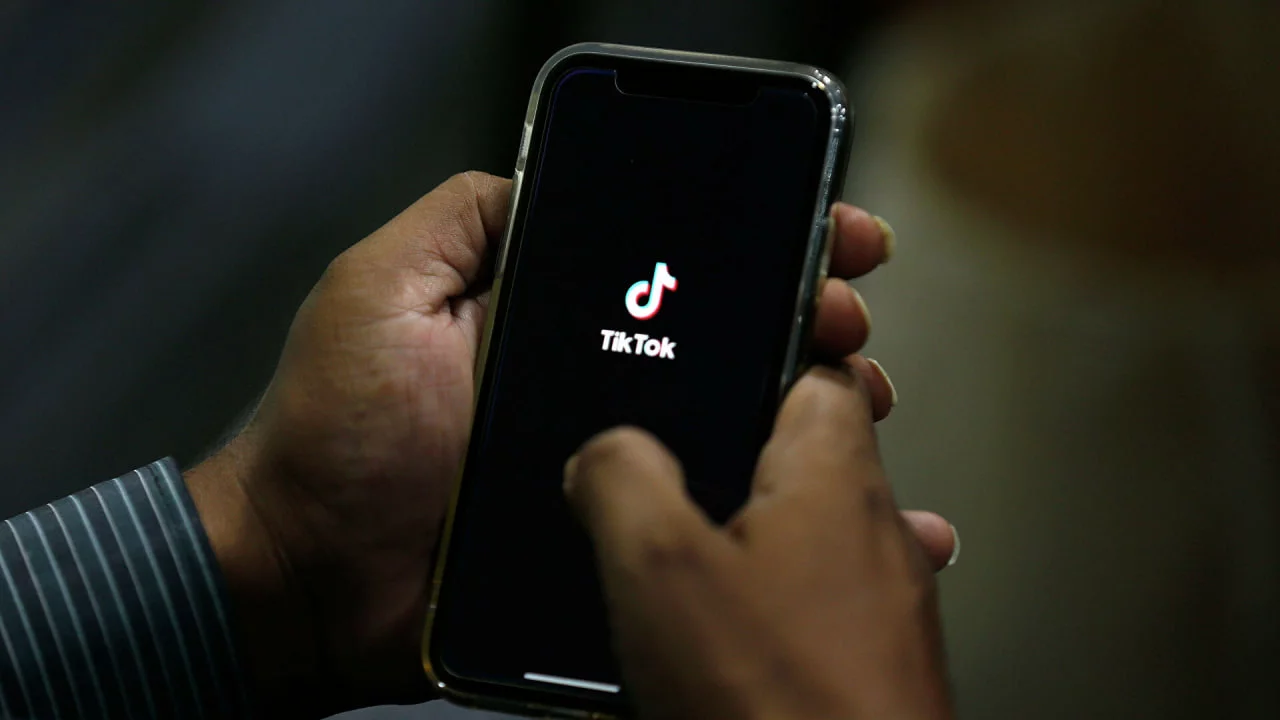 Qirg‘izistonda TikTok'ni bloklashga qaror qilindi