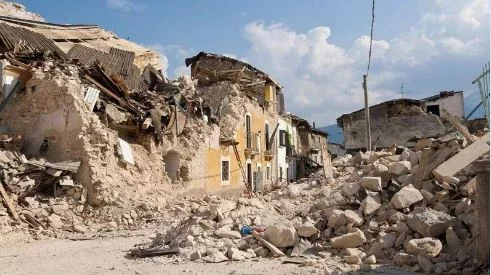 Marokashda zilzila qurbonlari 600 kishidan oshdi (foto, video)