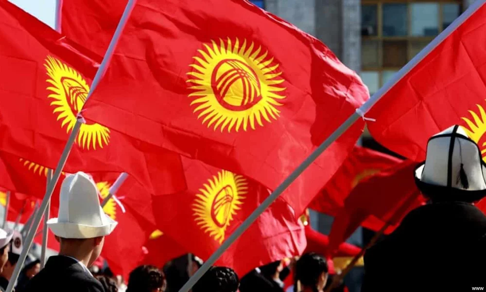 Qirg‘izistonda davlat bayrog‘ini o‘zgartirish taklif qilindi