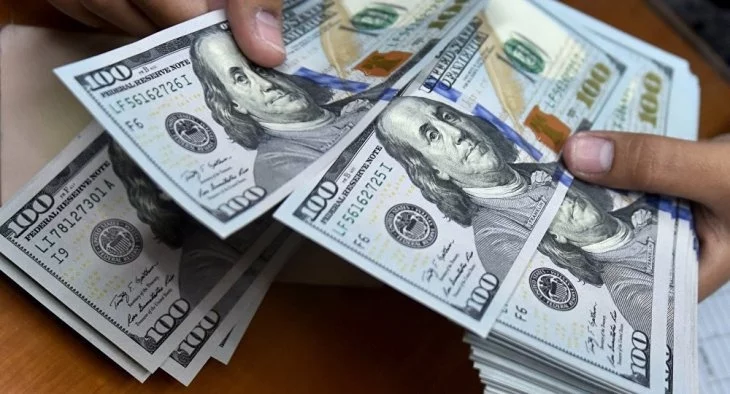 2024 yil O‘zbekistonda dollar kursi qanday bo‘ladi?