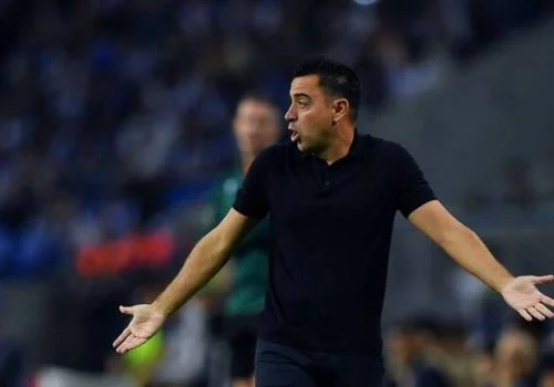 Xavi "Barselona”ning eng katta muammosini aytdi