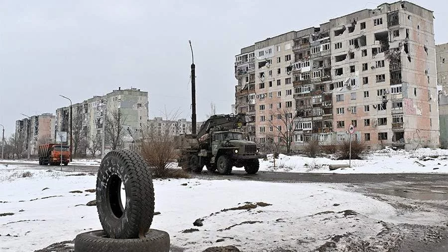 ЛХРдаги шаҳарга Россия самолётидан авиабомба тушиб кетди