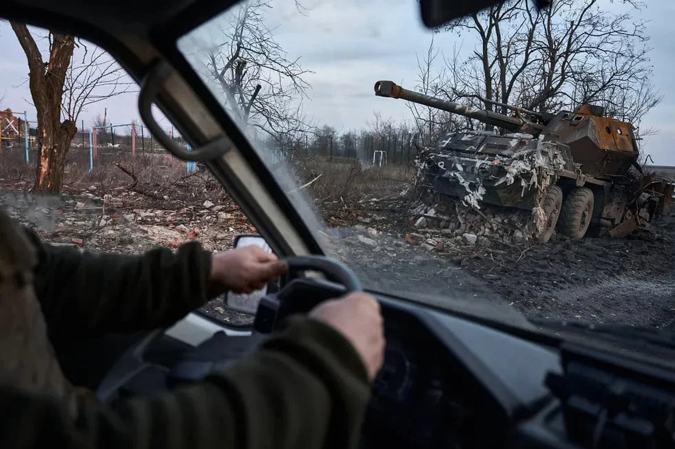 Фронтдаги вазият: Авдийивка эгаллангач, рус қўшини уч йўналишда ҳужум қилмоқда