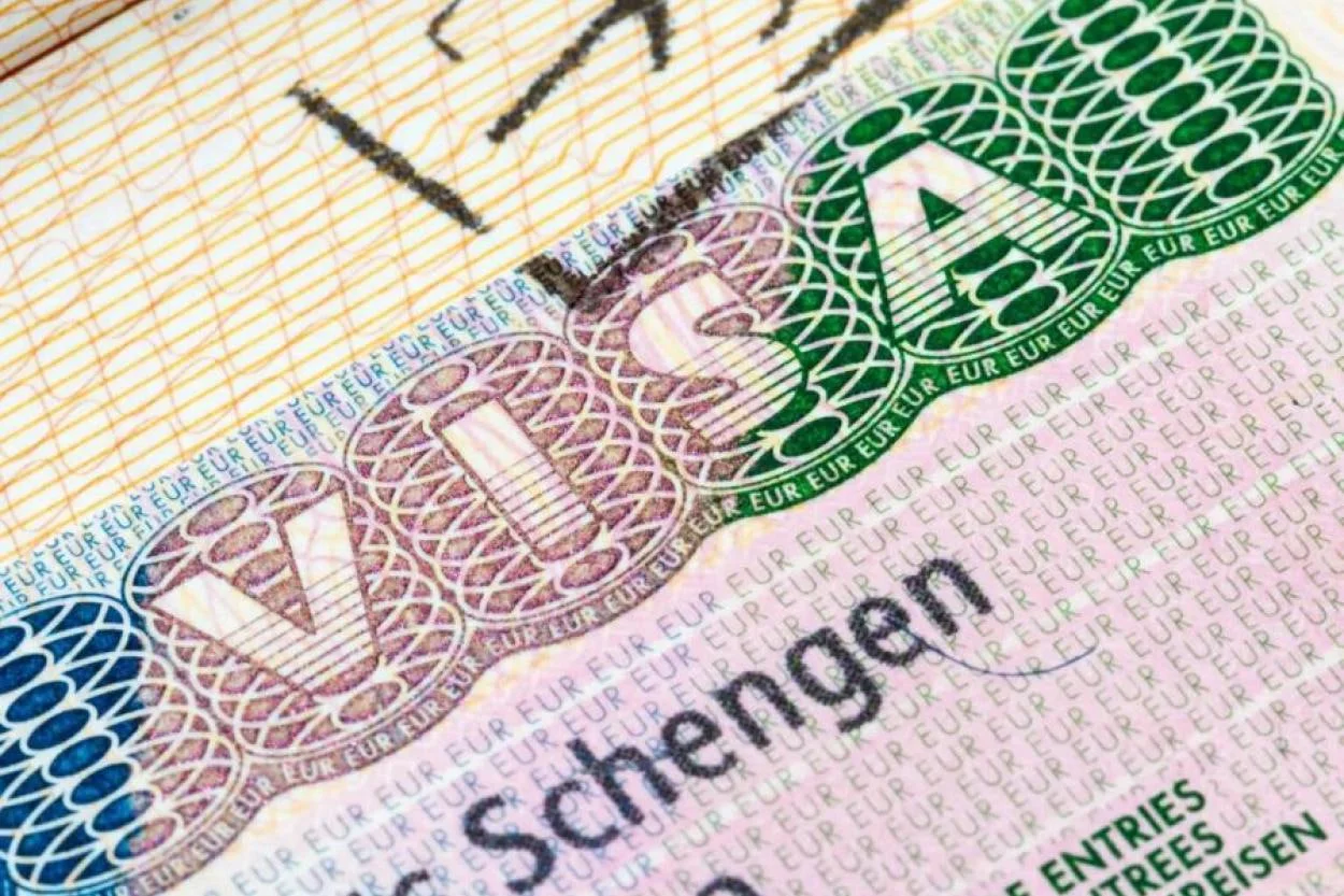 Руминия ва Болгария қисман Шенген зонасига кирди