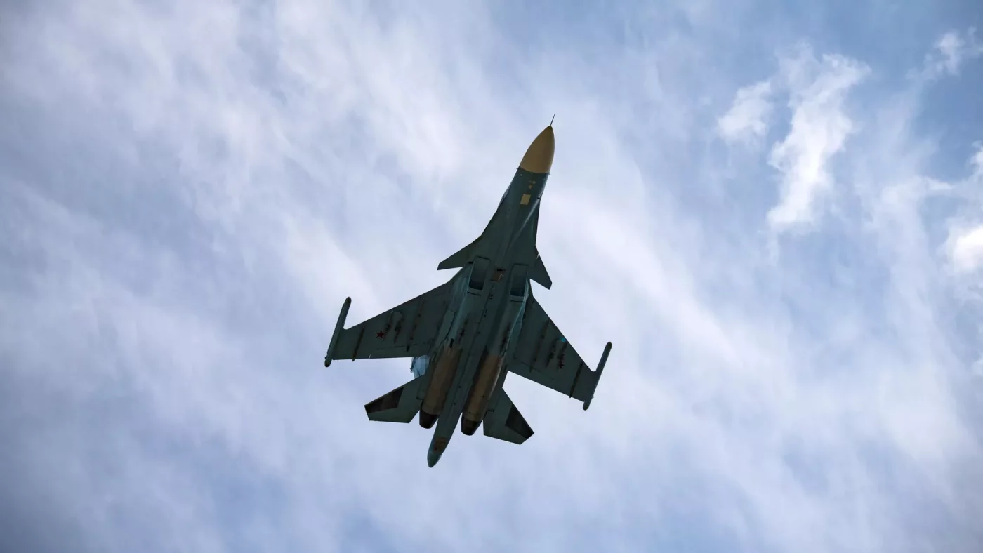 Россиянинг ФАБ-500 авиабомбалари Украина армиясини қийратмоқда