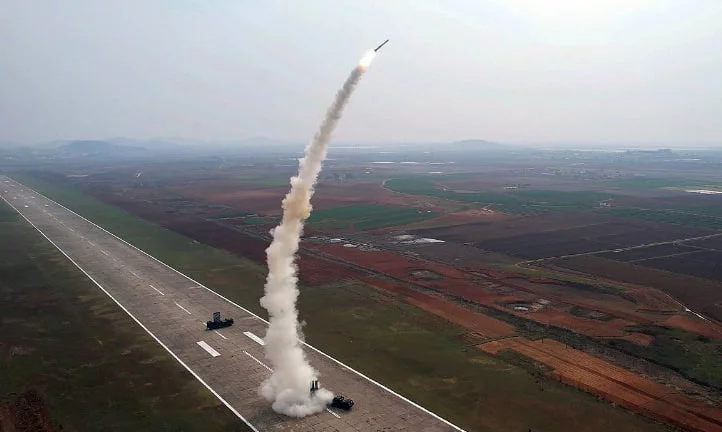 Шимолий Корея улкан ядровий ракета каллагини синовдан ўтказди