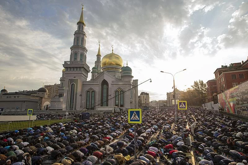 Москвада мусулмонларга Рамазон ҳайити намозини уйда ўқиш тавсия қилинди