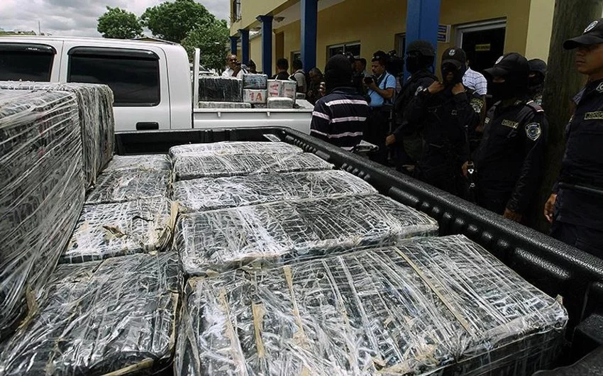 Бразилияда 500 килодан ортиқ кокаин олиб кетаётган самолёт қўлга олинди