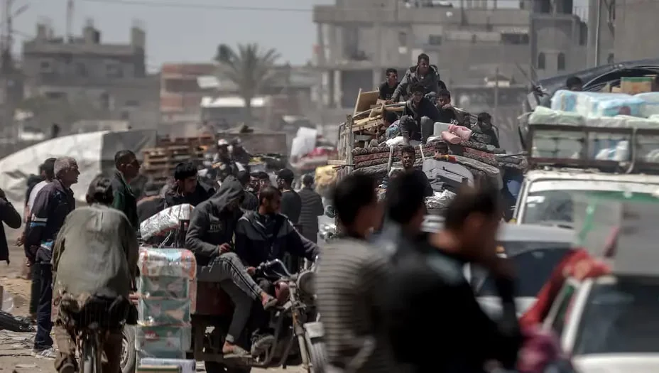 BMT: Isroil hujumlari oqibatida 800 mingga yaqin falastinlik Rafahni tark etdi