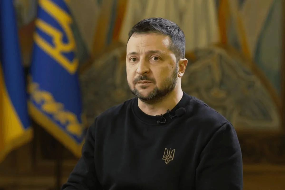 Zelenskiy frontdagi vaziyat tufayli 2 ta davlatga tashrifini bekor qildi