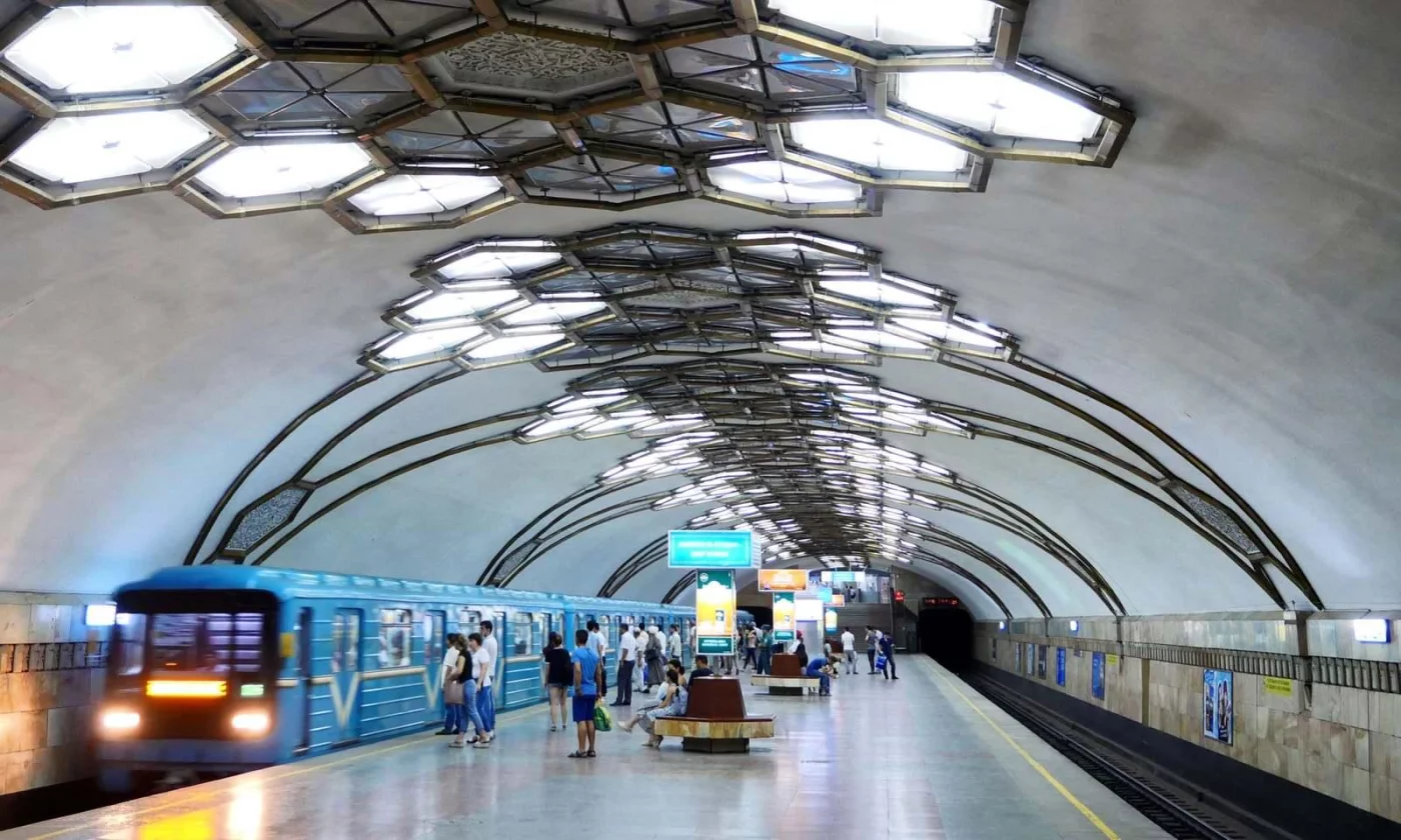 Toshkent metropolitenida 1 kunda o‘rtacha qancha yo‘lovchi tashilayotgani ma’lum qilindi