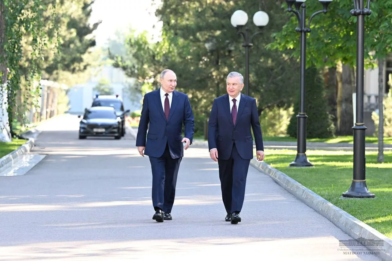 Putin mehmondo‘stlik uchun Mirziyoyevga minnatdorlik bildirdi расм