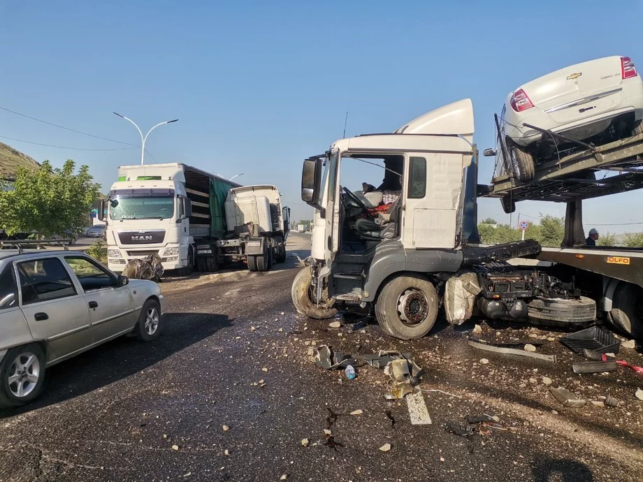 Jizzaxdagi YHTda qancha yangi avtomobil shikastlangani ma’lum qilindi