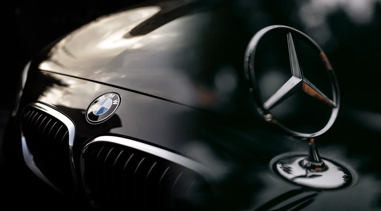 Путин олигархлари BMW ва Mercedes олиши учун икки давлат курашмоқда