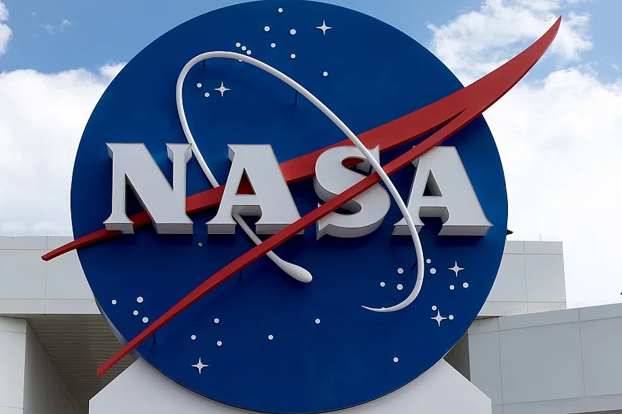 NASA: Amerikaliklar xitoyliklardan oldin Oyga qo‘nadi расм
