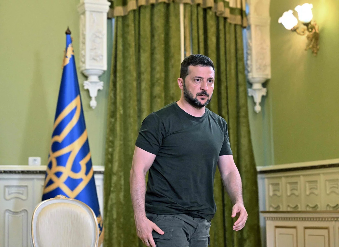 Zelenskiy: Rossiya keyingi tinchlik sammitida qatnashishi kerak