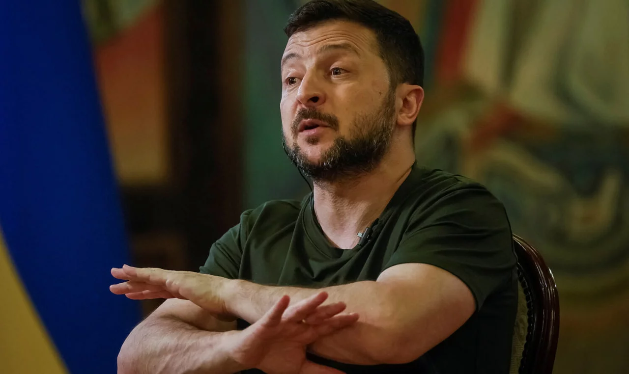 Зеленский: “Фақат АҚШ, Хитой ёки ЕИ воситачи бўлиши мумкин”