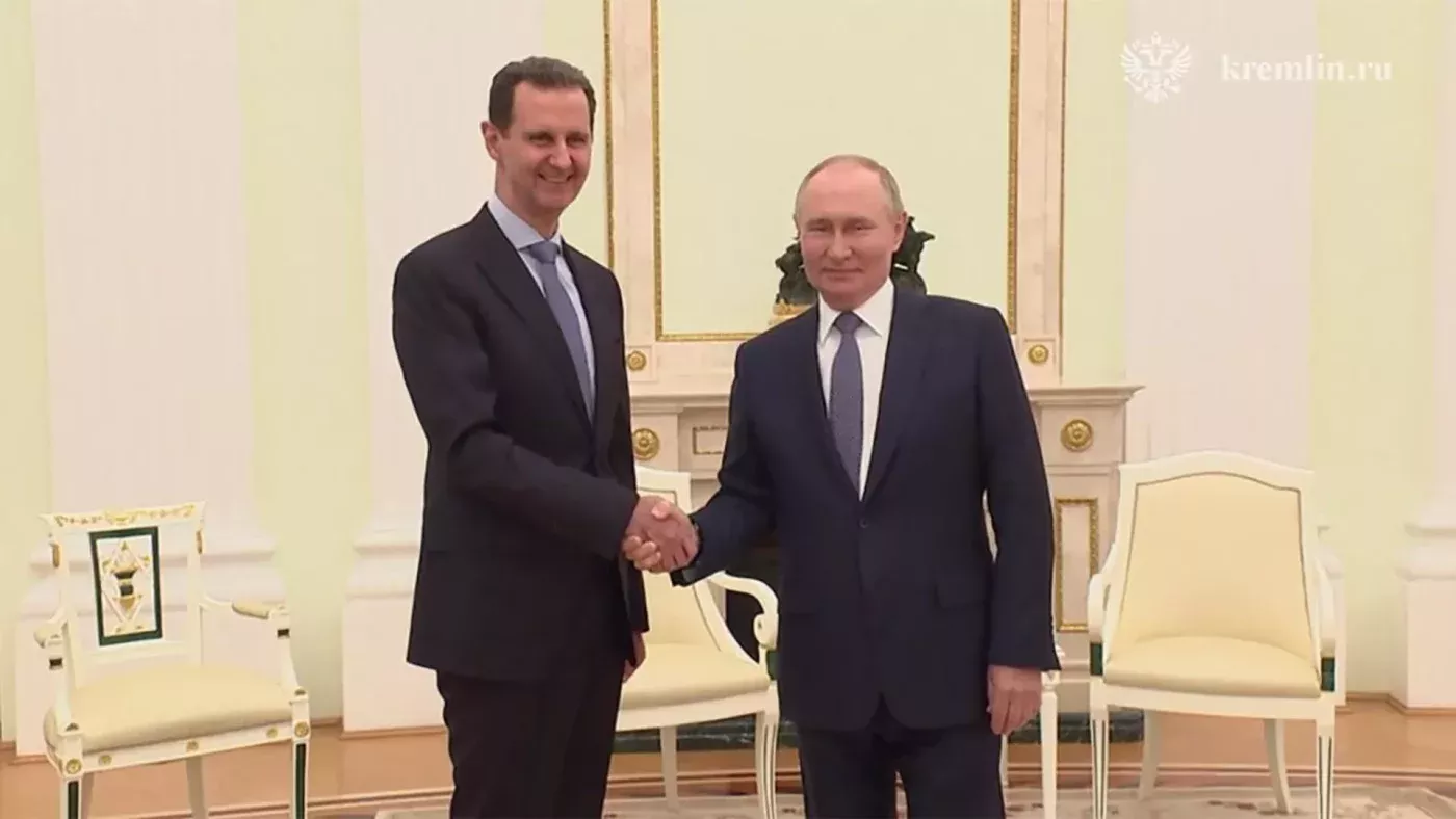 Путин Кремлда Башир Асадни қабул қилди расм