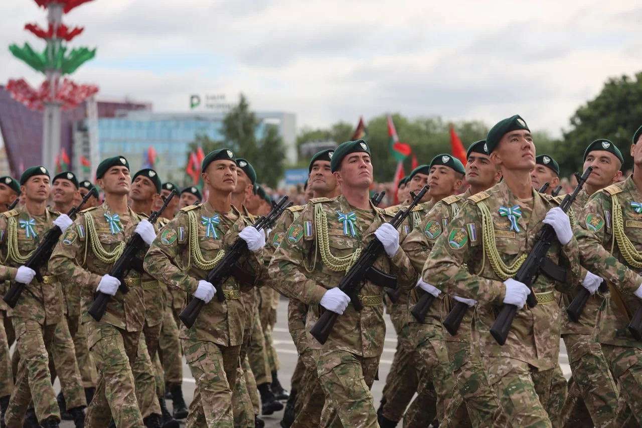 O‘zbekistonda bir oylik harbiy xizmat to‘lovi miqdori oshiriladi