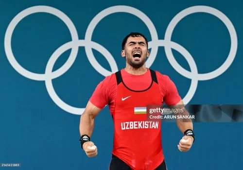 Parij-2024. Akbar Jo‘rayev kumush medalni qo‘lga kiritdi расм