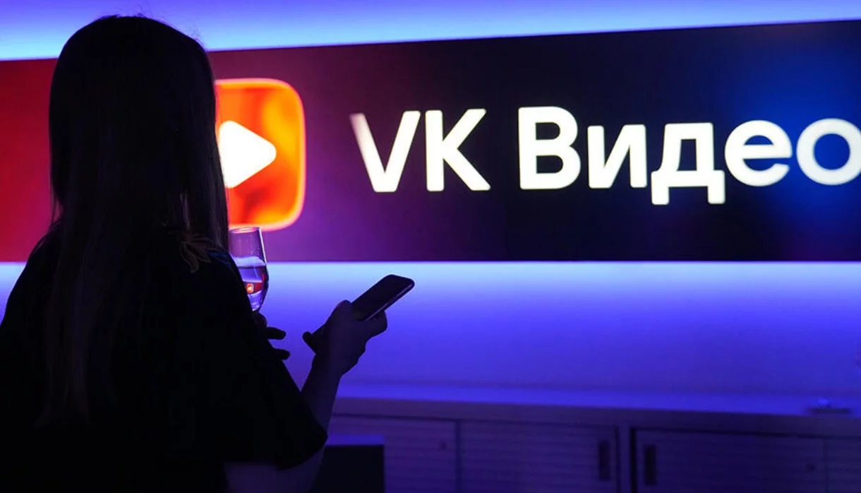 Россияда YouTube билан боғлиқ муаммолар сабаб «ВК Видео»ни юклаб олиш кескин ошиб кетди