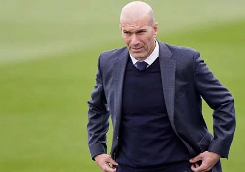 Zidan murabbiylikka qaytish uchun o‘ziga superklub tanladi