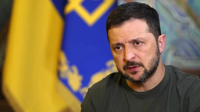 Zelenskiy: Ukraina Rossiya hududlarini Putinni muzokara stoliga o‘tirishga majburlash uchun ushlab turadi