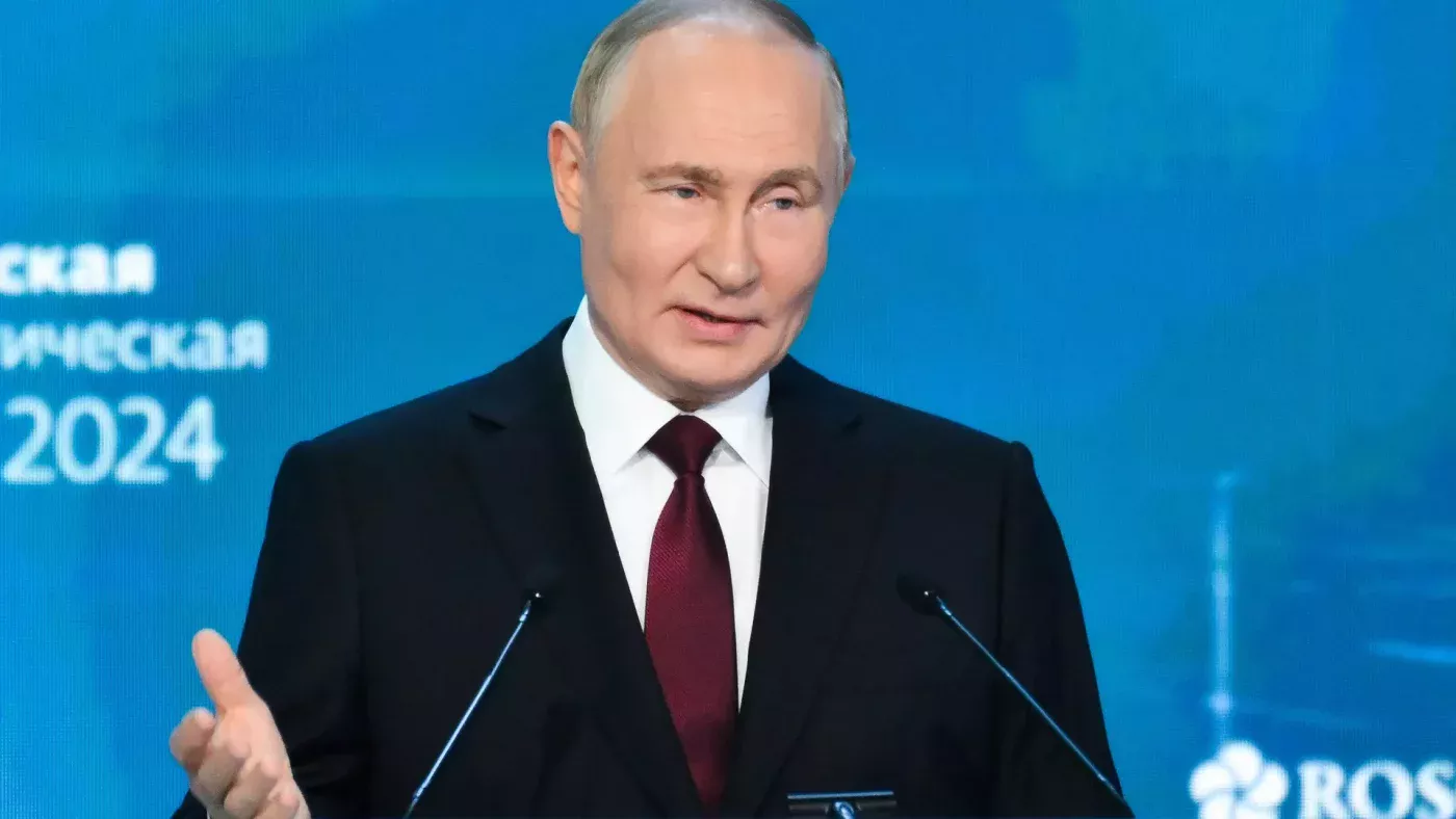 Putin: G‘arb yoqilg‘i-energetika sohasida raqobatga dosh bera olmayapti расм