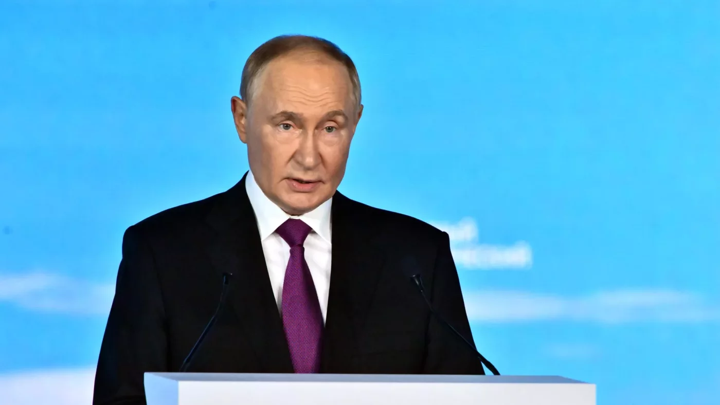 Putin rossiyaliklarga murojaat qildi: “Barcha rejalashtirilgan maqsadlarga erishiladi”