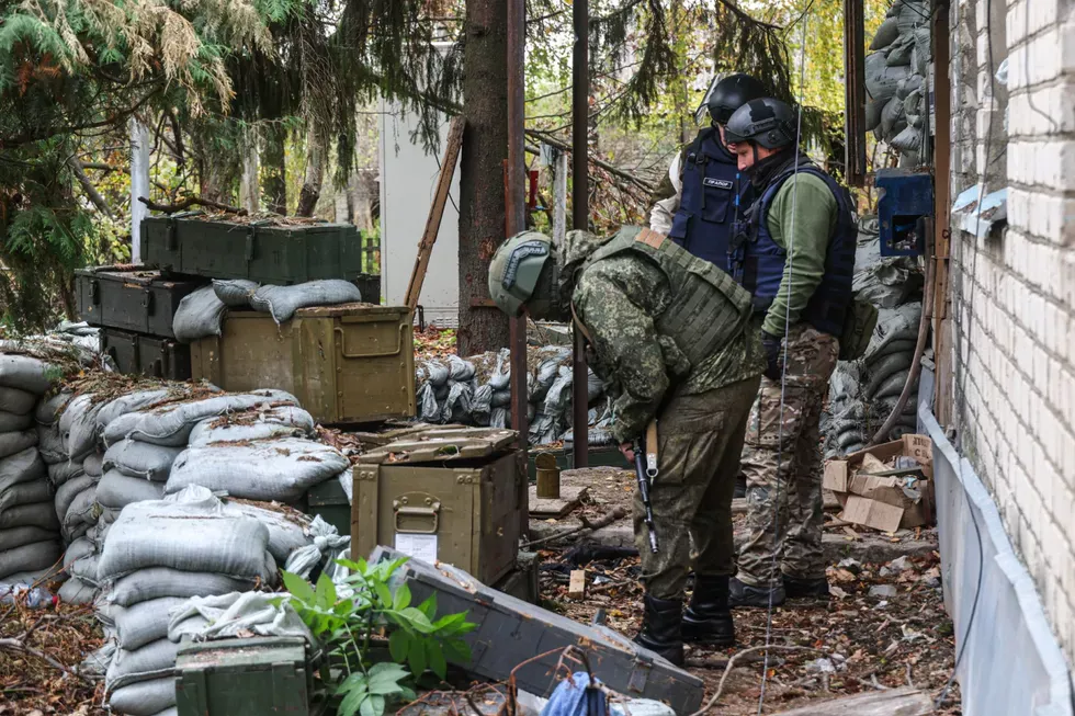 Putin Kursk oblastida ukrainalik 2000 harbiy qurshovda qolganini aytdi расм