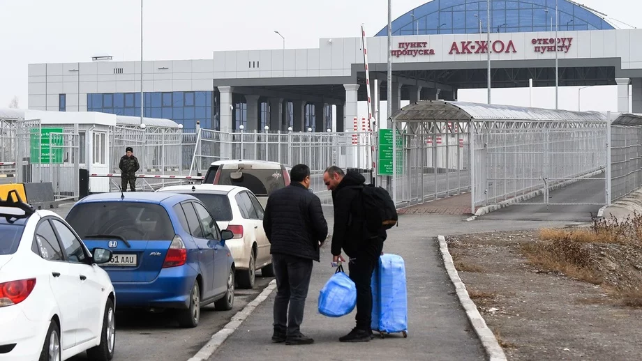 Chegarada o‘zbekistonlik haydovchi kaltaklangan: aybdorni Qozog‘iston politsiyasi qidiryapti