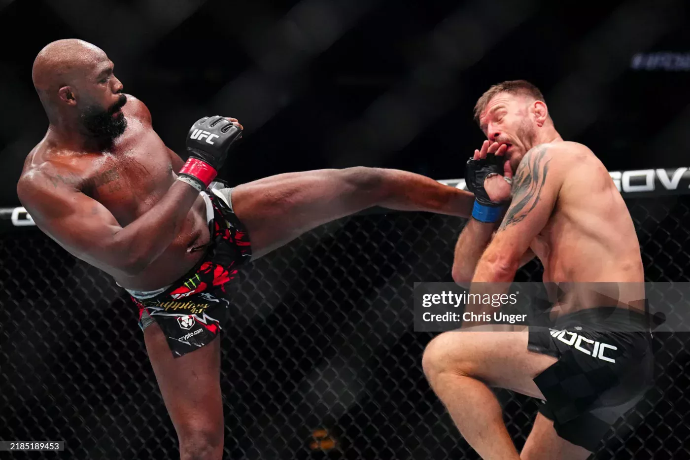 UFC 309: Jon Jons uchinchi raundda Stipe Miochichni nokautga uchratdi